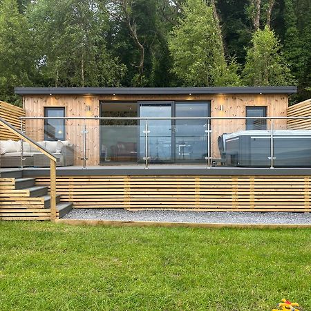 The Rhossili Bay Secret Villa Swansea Exterior foto