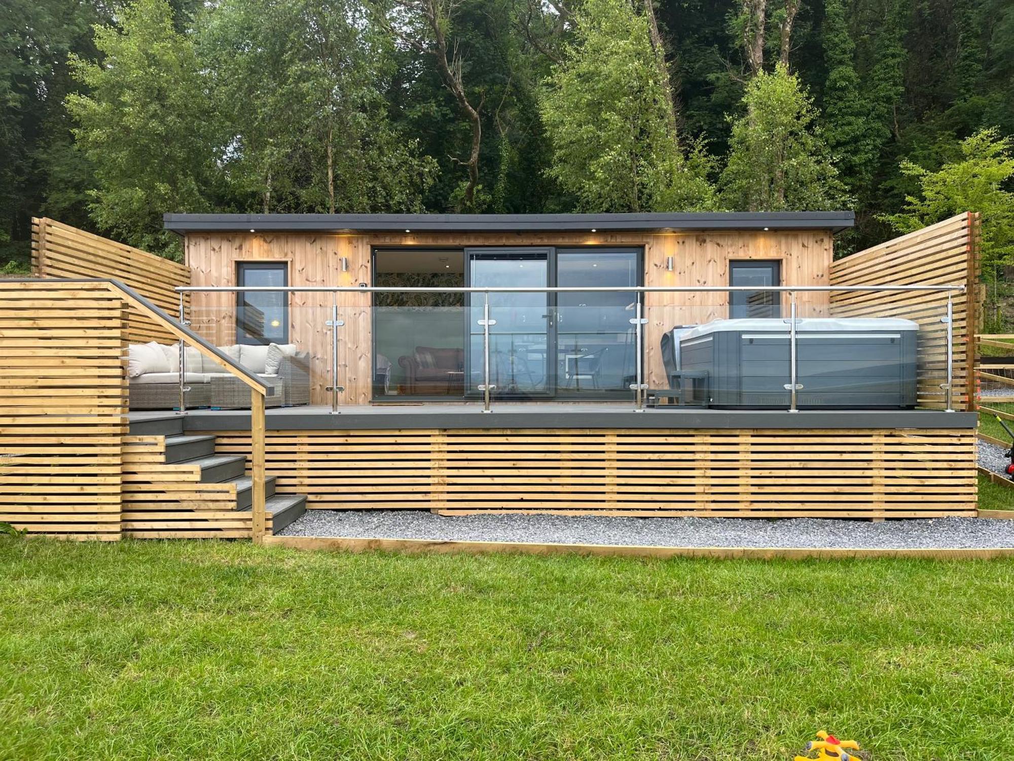 The Rhossili Bay Secret Villa Swansea Exterior foto